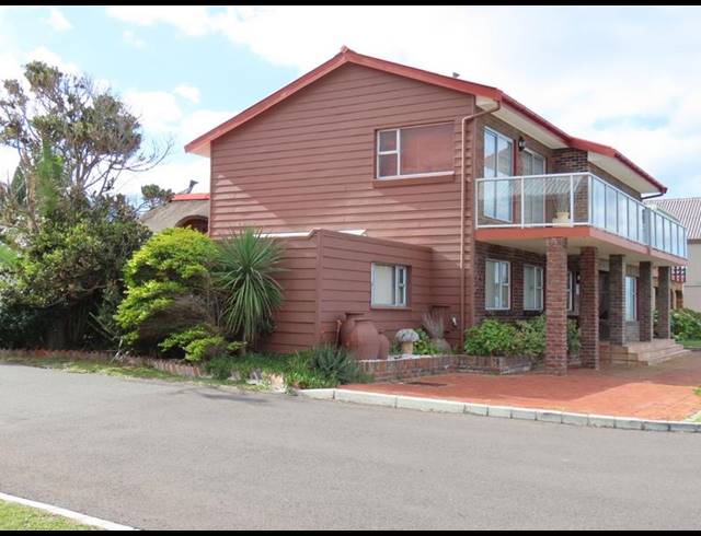 4 BEDROOM HOUSE FOR SALE IN KLEINMOND